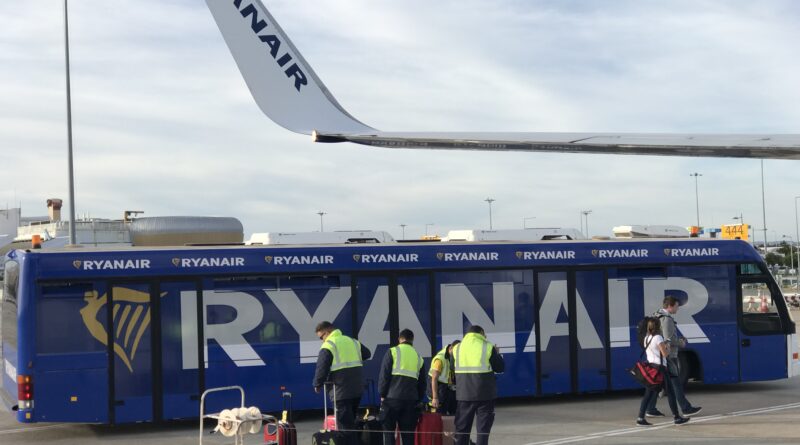 Ryanair-Flugbegleiter in Portugal bei Streik zu Mindesleistungen verpflichtet